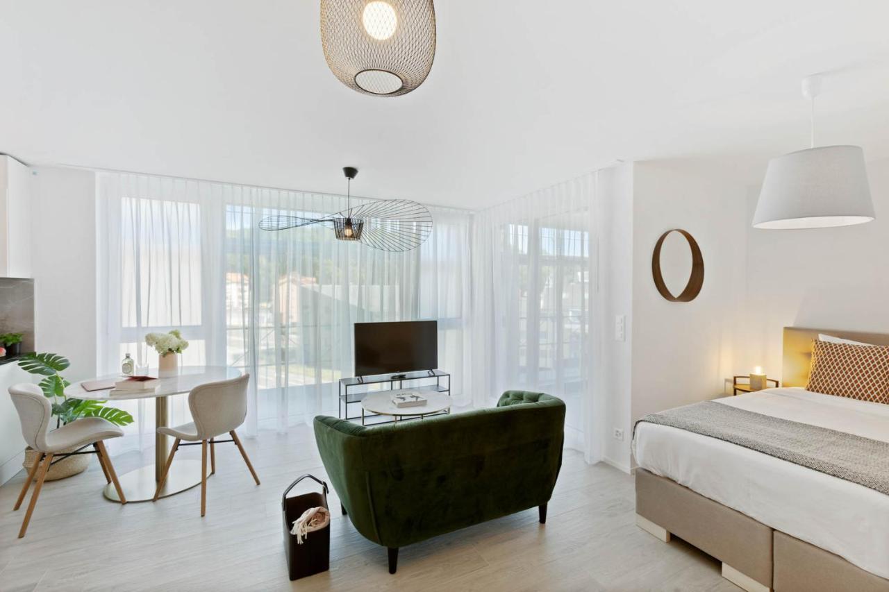 Olympia Homes Beautifully Furnished Flats Epalinges Exterior foto